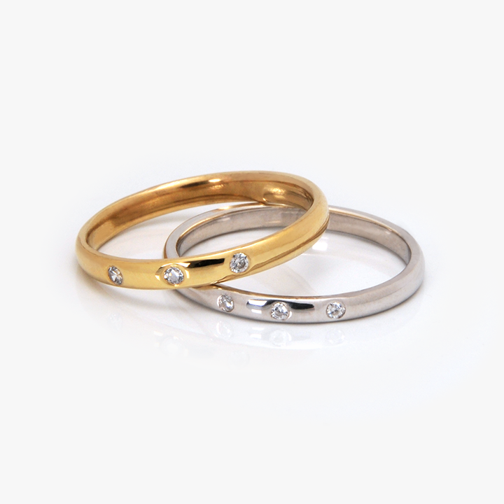 Flush Set Dot Ring