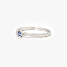Load image into Gallery viewer, Round Bezel Ring

